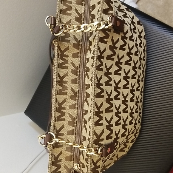 Michael Kors chaun strap jacquard tote - Picture 5 of 12